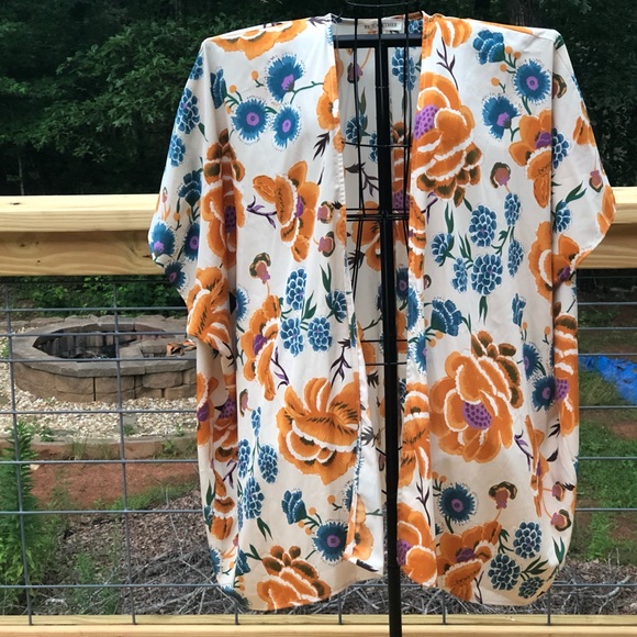 By Together Tops - By Together Flower Kimono Size Large